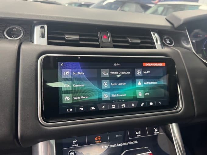 2025 Land Rover Range Rover Sport
