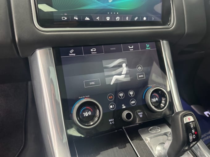 2025 Land Rover Range Rover Sport