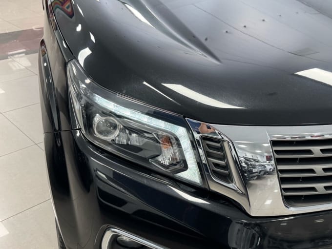 2025 Nissan Navara