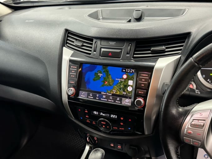 2025 Nissan Navara