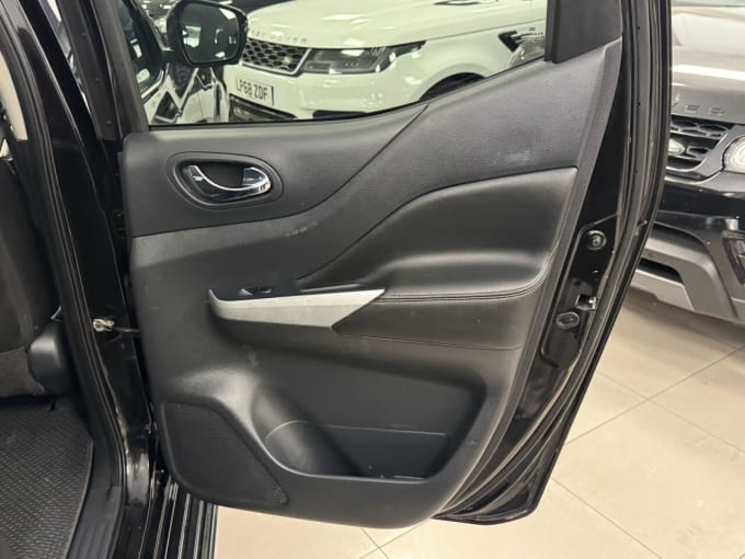 2025 Nissan Navara