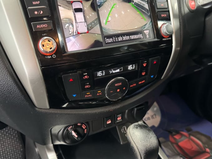 2025 Nissan Navara