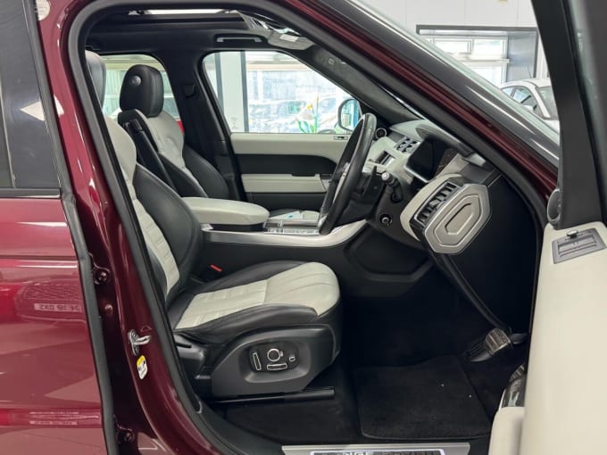 2025 Land Rover Range Rover Sport