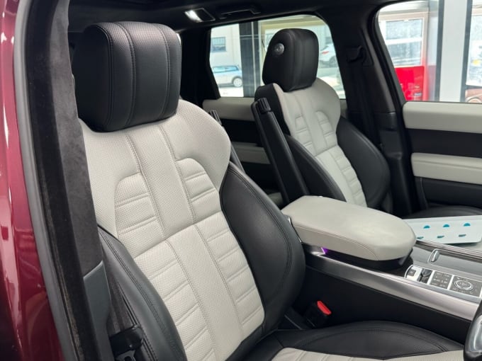 2025 Land Rover Range Rover Sport