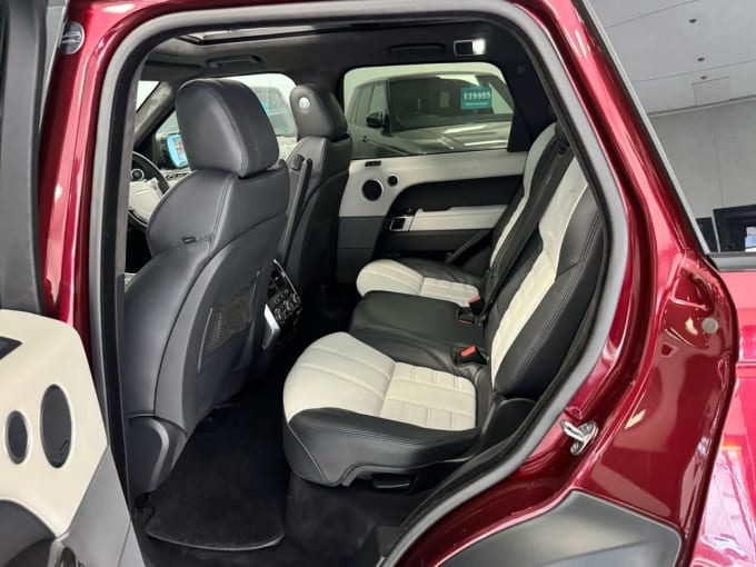 2025 Land Rover Range Rover Sport