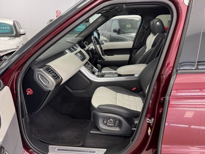 2025 Land Rover Range Rover Sport