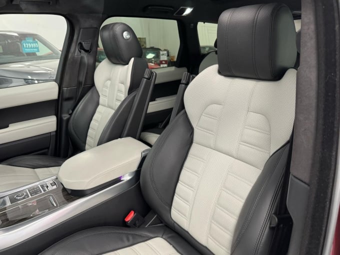 2025 Land Rover Range Rover Sport