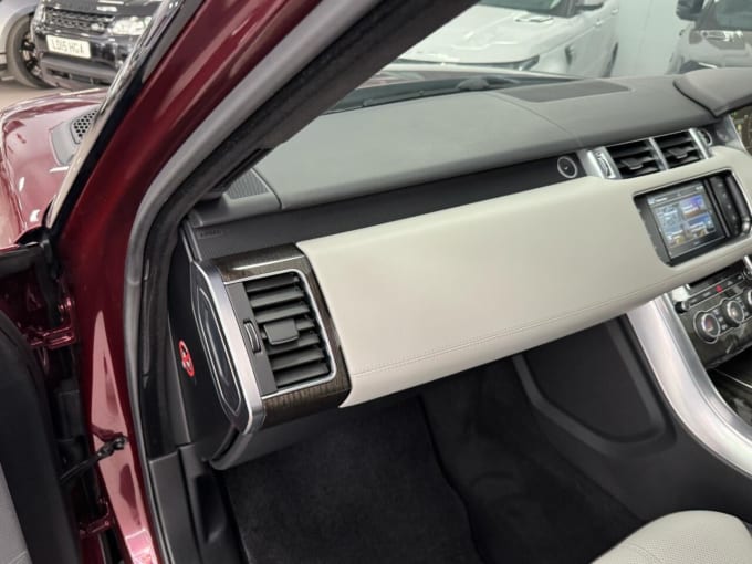 2025 Land Rover Range Rover Sport