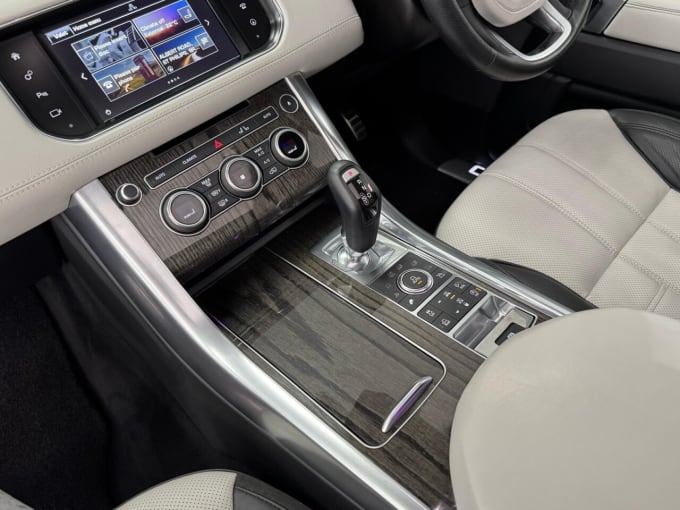 2025 Land Rover Range Rover Sport