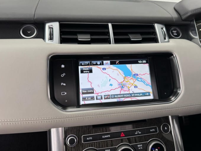 2025 Land Rover Range Rover Sport