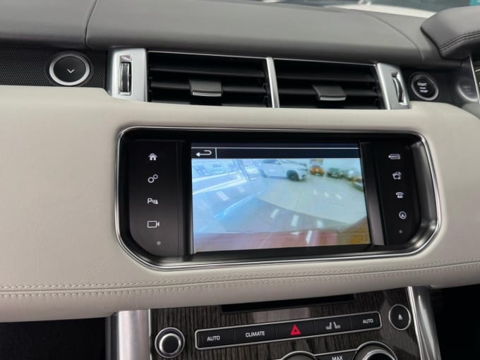 2025 Land Rover Range Rover Sport