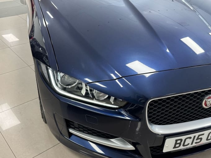 2025 Jaguar Xe