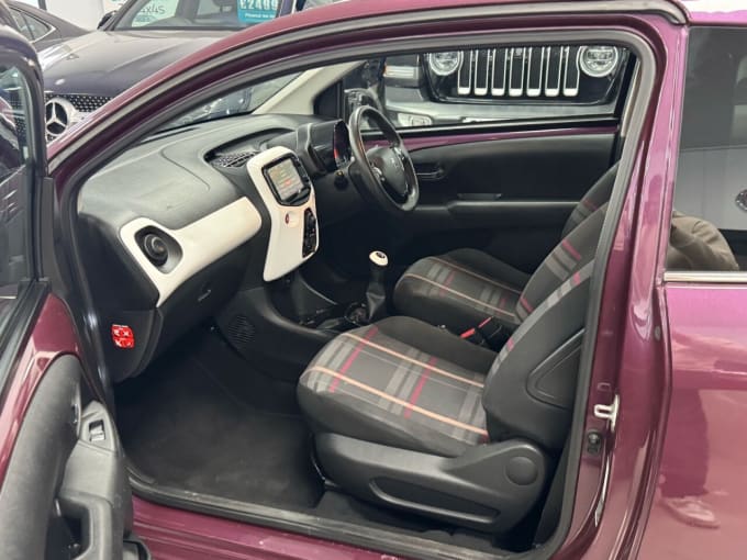 2025 Peugeot 108