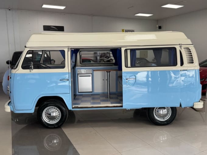 2025 Volkswagen Caravelle