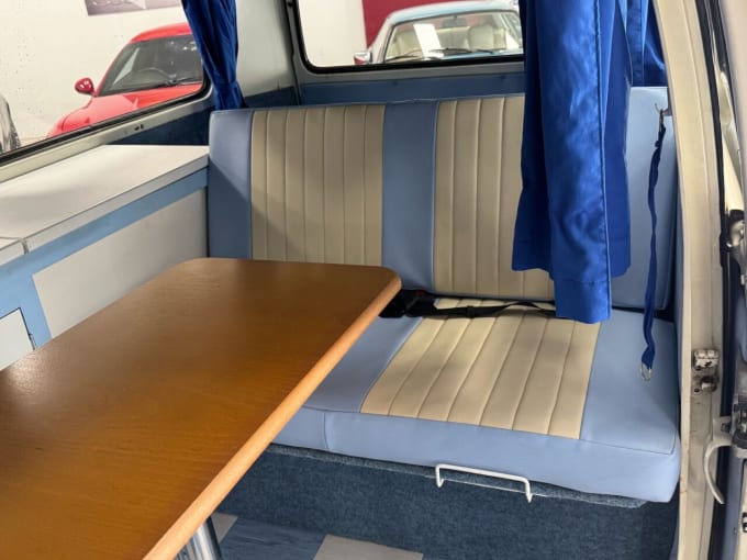 2025 Volkswagen Caravelle
