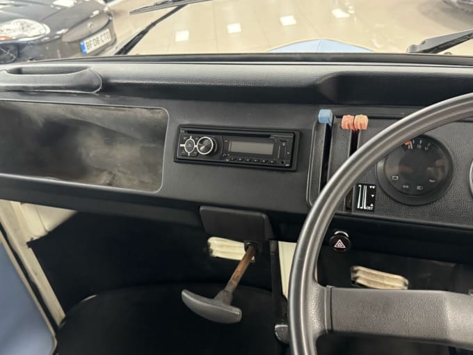 2025 Volkswagen Caravelle