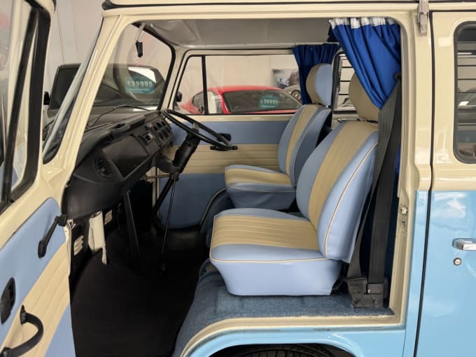 2025 Volkswagen Caravelle