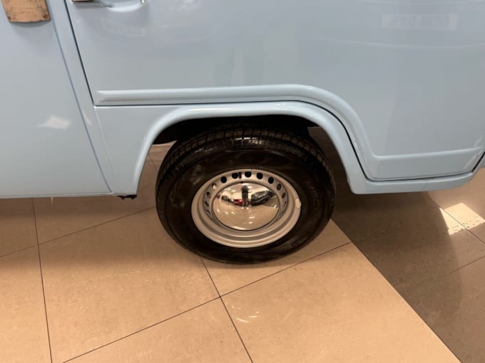 2025 Volkswagen Caravelle