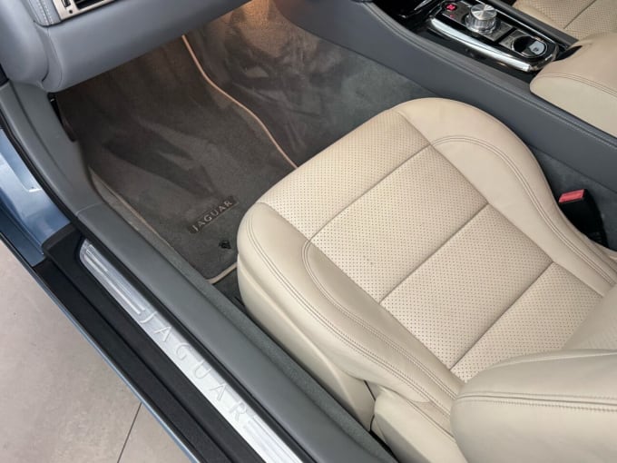 2025 Jaguar Xk