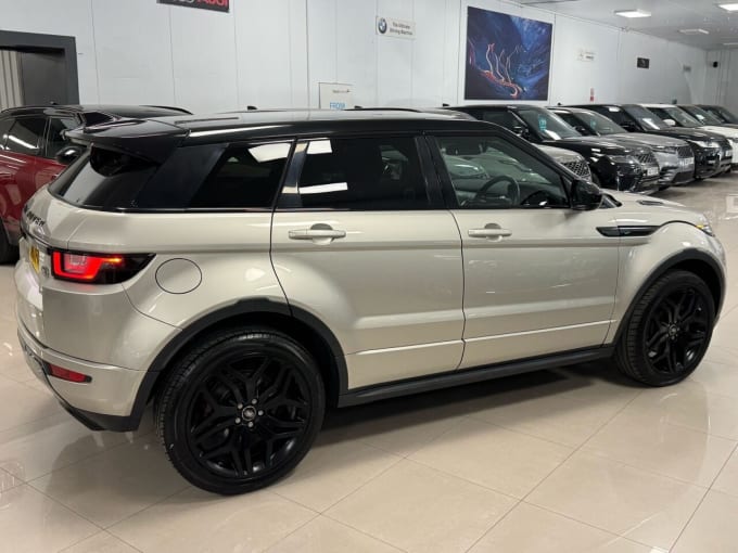 2025 Land Rover Range Rover Evoque