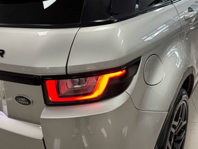 2025 Land Rover Range Rover Evoque