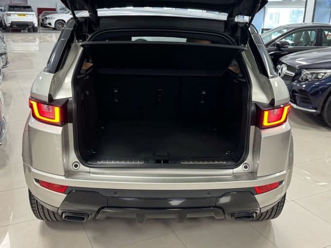 2025 Land Rover Range Rover Evoque