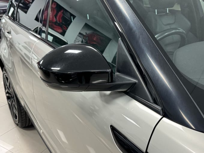 2025 Land Rover Range Rover Evoque