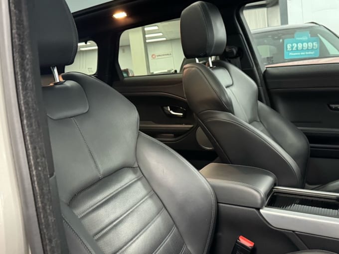 2025 Land Rover Range Rover Evoque