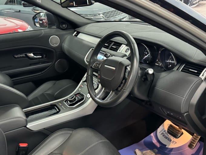 2025 Land Rover Range Rover Evoque