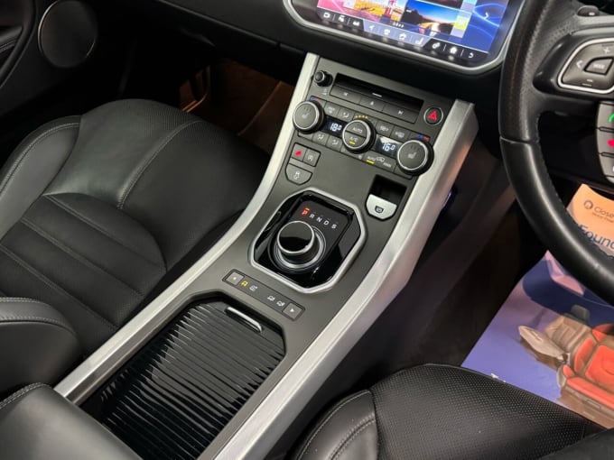 2025 Land Rover Range Rover Evoque