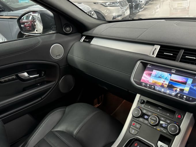 2025 Land Rover Range Rover Evoque