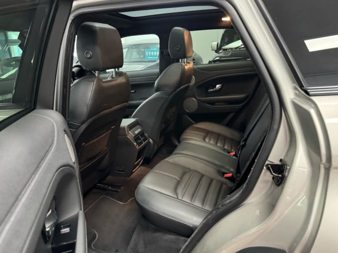 2025 Land Rover Range Rover Evoque