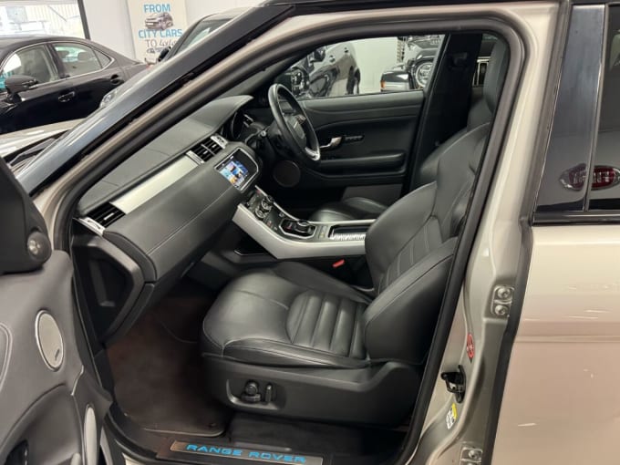 2025 Land Rover Range Rover Evoque