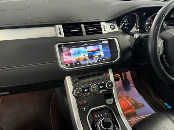 2025 Land Rover Range Rover Evoque