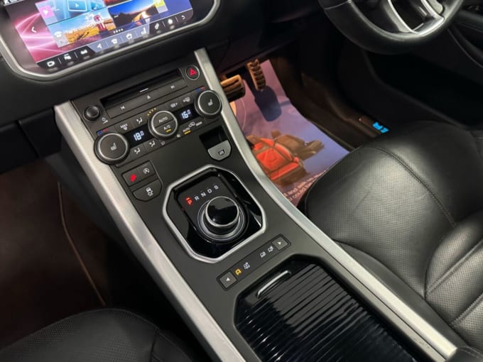 2025 Land Rover Range Rover Evoque