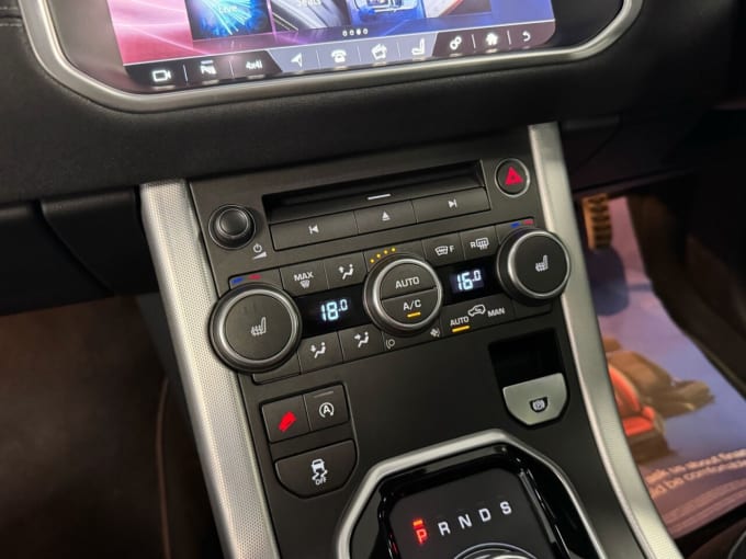 2025 Land Rover Range Rover Evoque