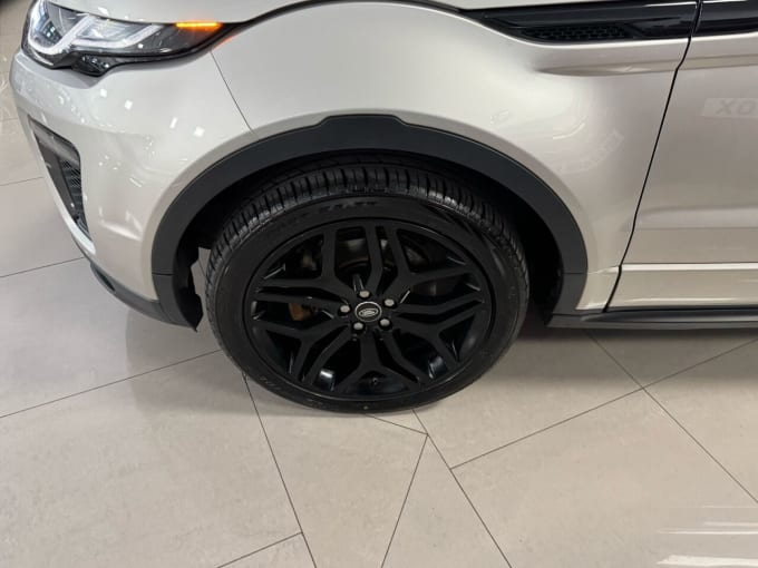 2025 Land Rover Range Rover Evoque