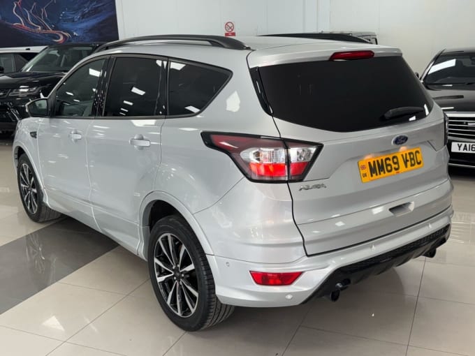 2025 Ford Kuga