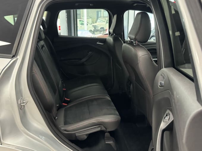 2025 Ford Kuga