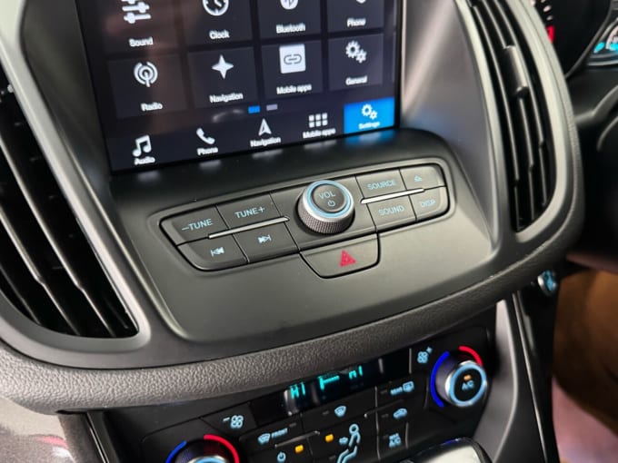 2025 Ford Kuga