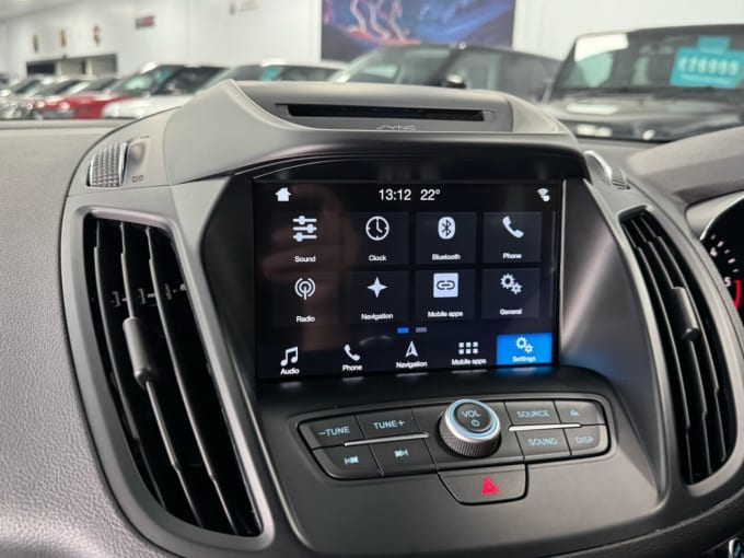 2025 Ford Kuga