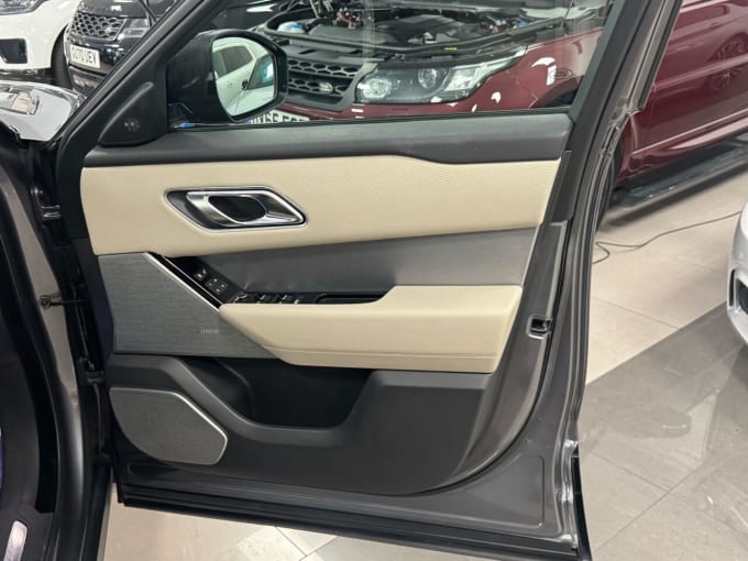 2025 Land Rover Range Rover Velar