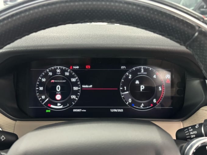 2025 Land Rover Range Rover Velar