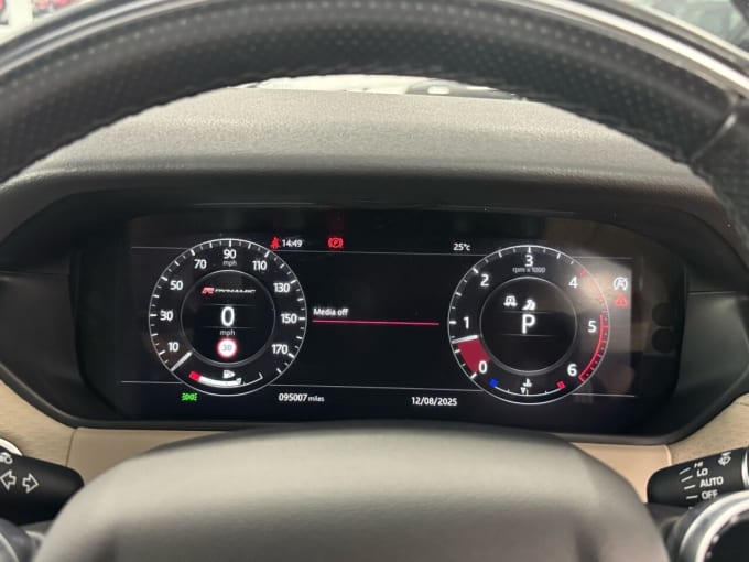 2025 Land Rover Range Rover Velar