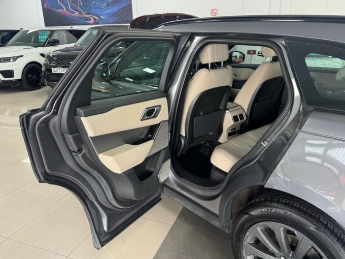 2025 Land Rover Range Rover Velar
