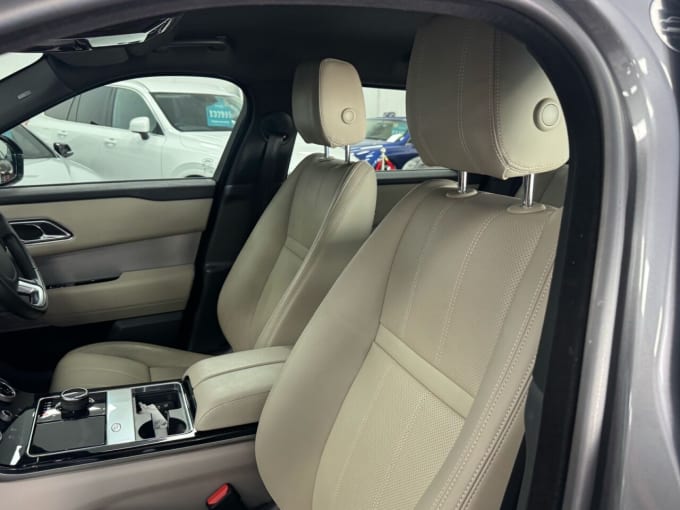 2025 Land Rover Range Rover Velar