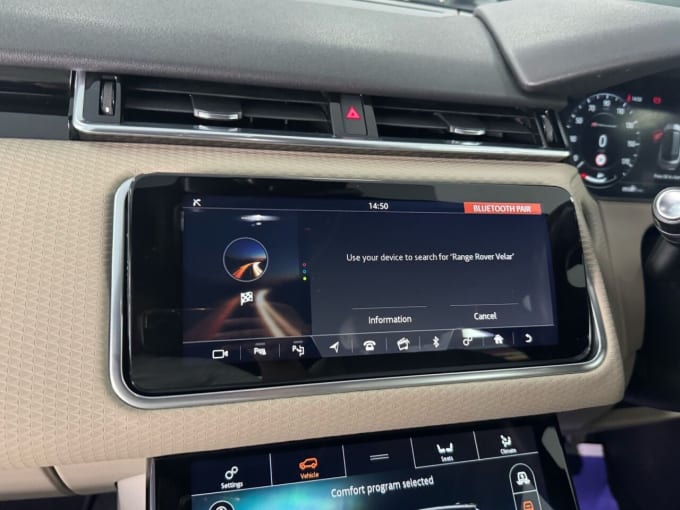 2025 Land Rover Range Rover Velar