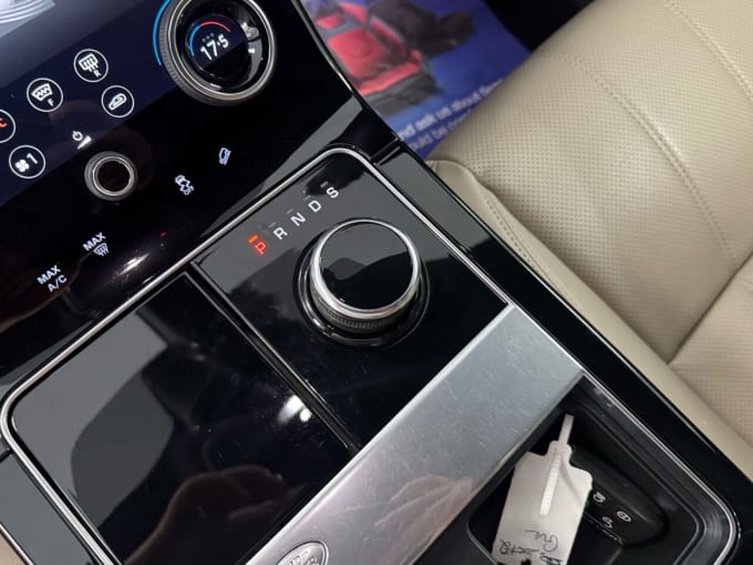 2025 Land Rover Range Rover Velar