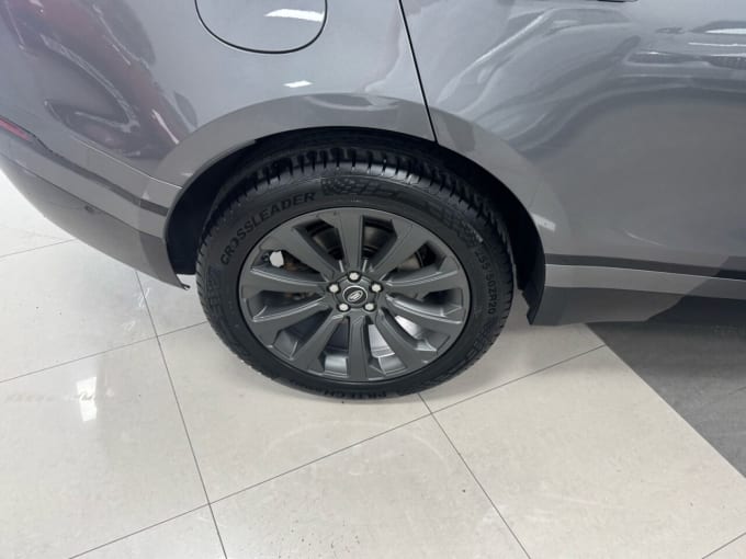 2025 Land Rover Range Rover Velar