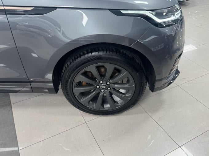 2025 Land Rover Range Rover Velar